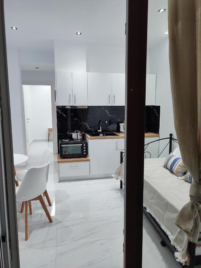 Alexander Luxury Apartments & Studios Metamorfosi  Exterior foto